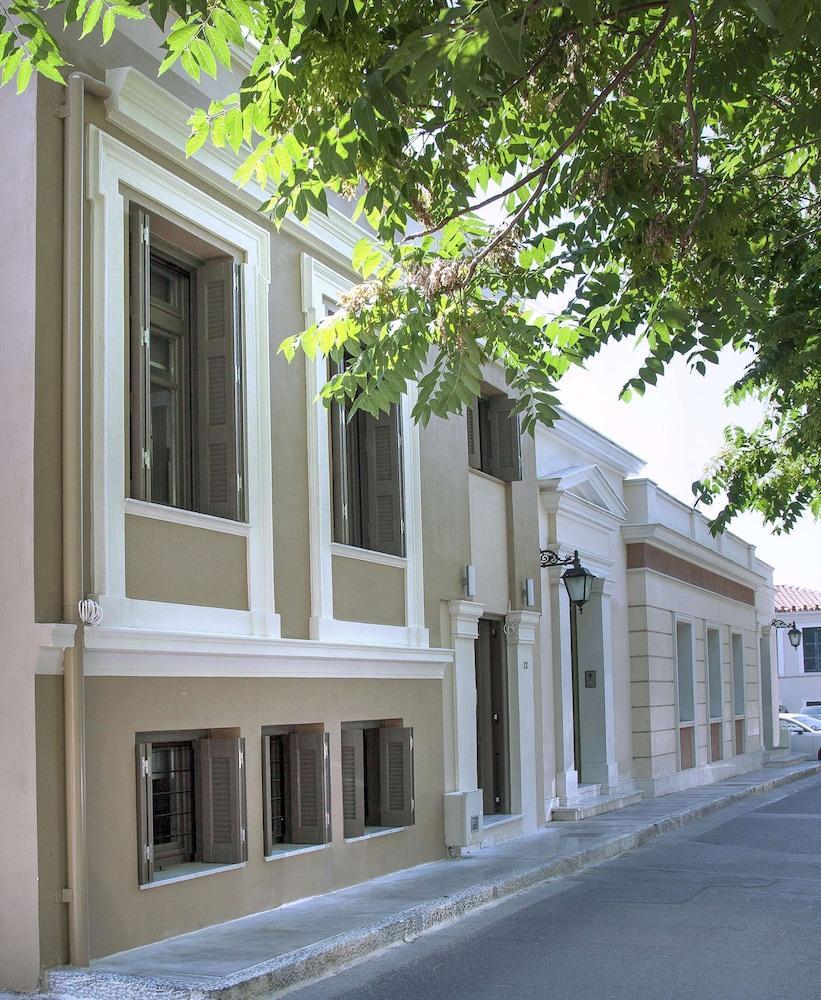Tripodon Plaka In The Shade Of Acropolis By Ghh Villa Athens Luaran gambar