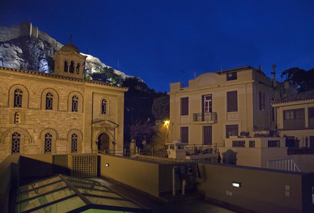 Tripodon Plaka In The Shade Of Acropolis By Ghh Villa Athens Luaran gambar
